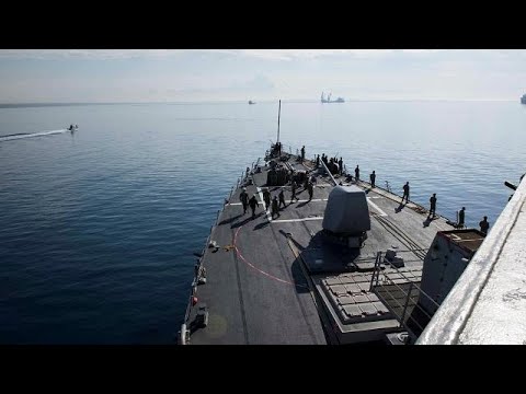 شاهد روسيا تراقب تحركات البحرية الأميركية