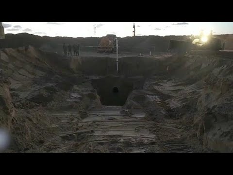 إسرائيل تدمر نفق هجومي بالقرب من غزة