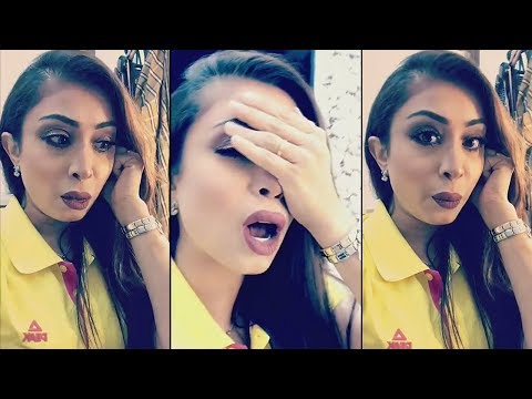 أبرار الكويتية تجلد منتقدي المرأة الخليجية