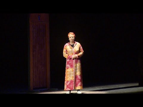 شاهد العرض الأول لمسرحية رحمة المهداة لنساء المغرب