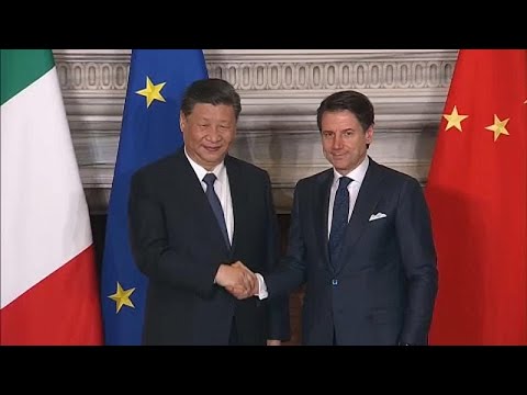 شاهد الرئيس الصيني ورئيس الوزراء الإيطالي يوقّعان اتفاقيات تجارية