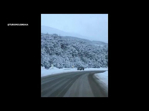 شاهد الثلوج تغطي نهاية العالم في الأرجنتين