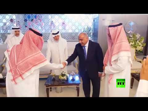 شاهد الملك سلمان يستقبل رئيس الوزراء العراقي عادل عبد المهدي في جدة