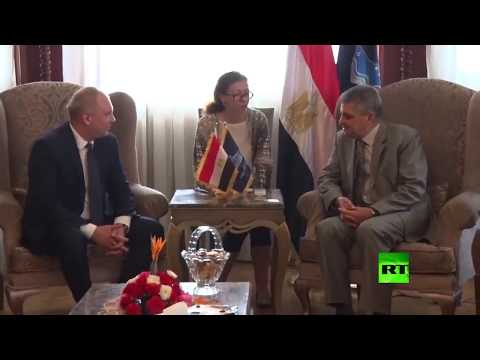 شاهد مصر تبحث بناء ترسانة بحرية جديدة مع روسيا