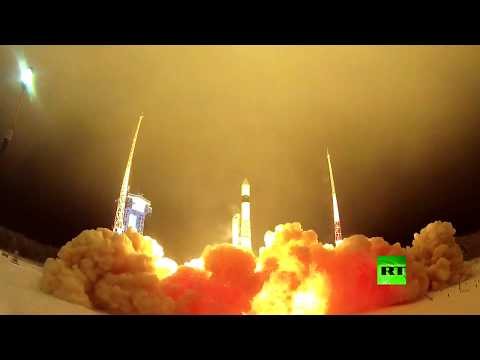 شاهد روسيا تطلق صاروخ روكوت يحمل 3 أقمار صناعية وآخر للأغراض العسكرية بنجاح