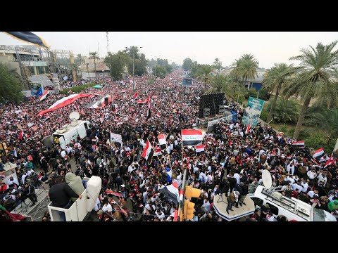 شاهد كلا كلا أميركا شعارات المتظاهرين في شوارع بغداد استجابة لدعوة الصدر