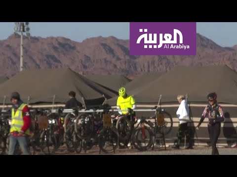 شاهد 150 دراج عالمي يشاركون في منافسات سباق الدراجات في جبال أجا السعودية