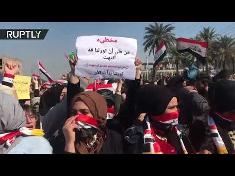 شاهد طلبة الجامعات يزيدون زخم الاحتجاجات في العراق