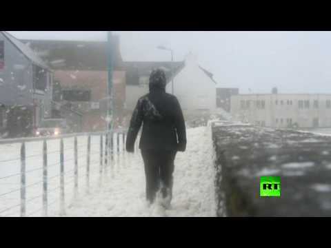 شاهد كاميرات ترصد وصول عاصفة دينيس إلى فرنسا