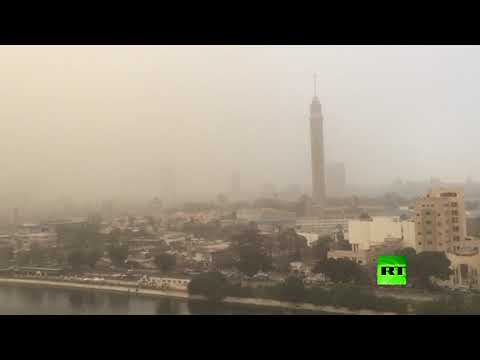 شاهد عاصفة رملية تضرب العاصمة المصرية