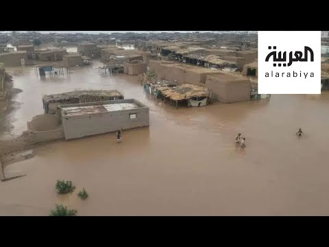 شاهد الفيضانات تدمر عشرات المنازل في الخرطوم