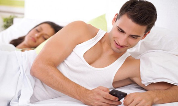  العرب اليوم - إشارات تدل على خيانة الزوج لا تستخف بها